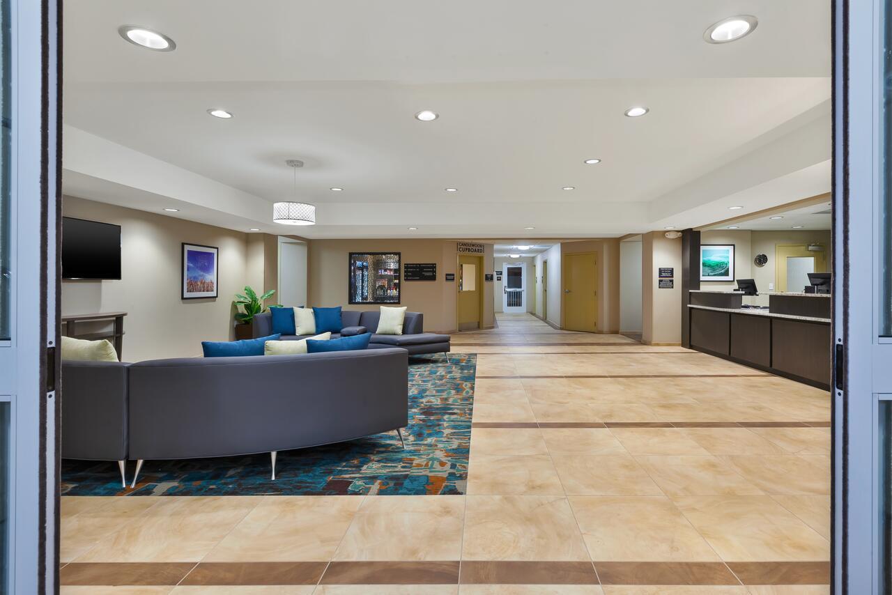 Candlewood Suites Louisville - Ne Downtown Area By Ihg Exterior foto